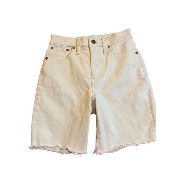 Madewell Woman’s High Rise Denim Mid Length Cream Shorts Size 23 - Picture 1 of 5